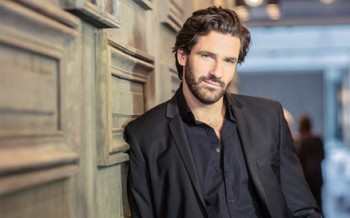 Bachelor, le gentleman célibataire
