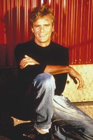 Richard Dean Anderson dans MacGyver - Saison 4