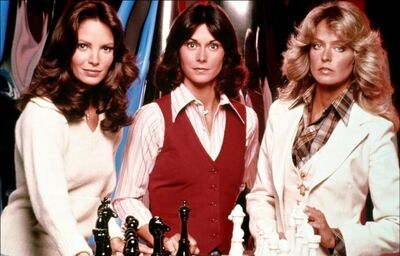Abc dans Drôles de dames - Saison 4